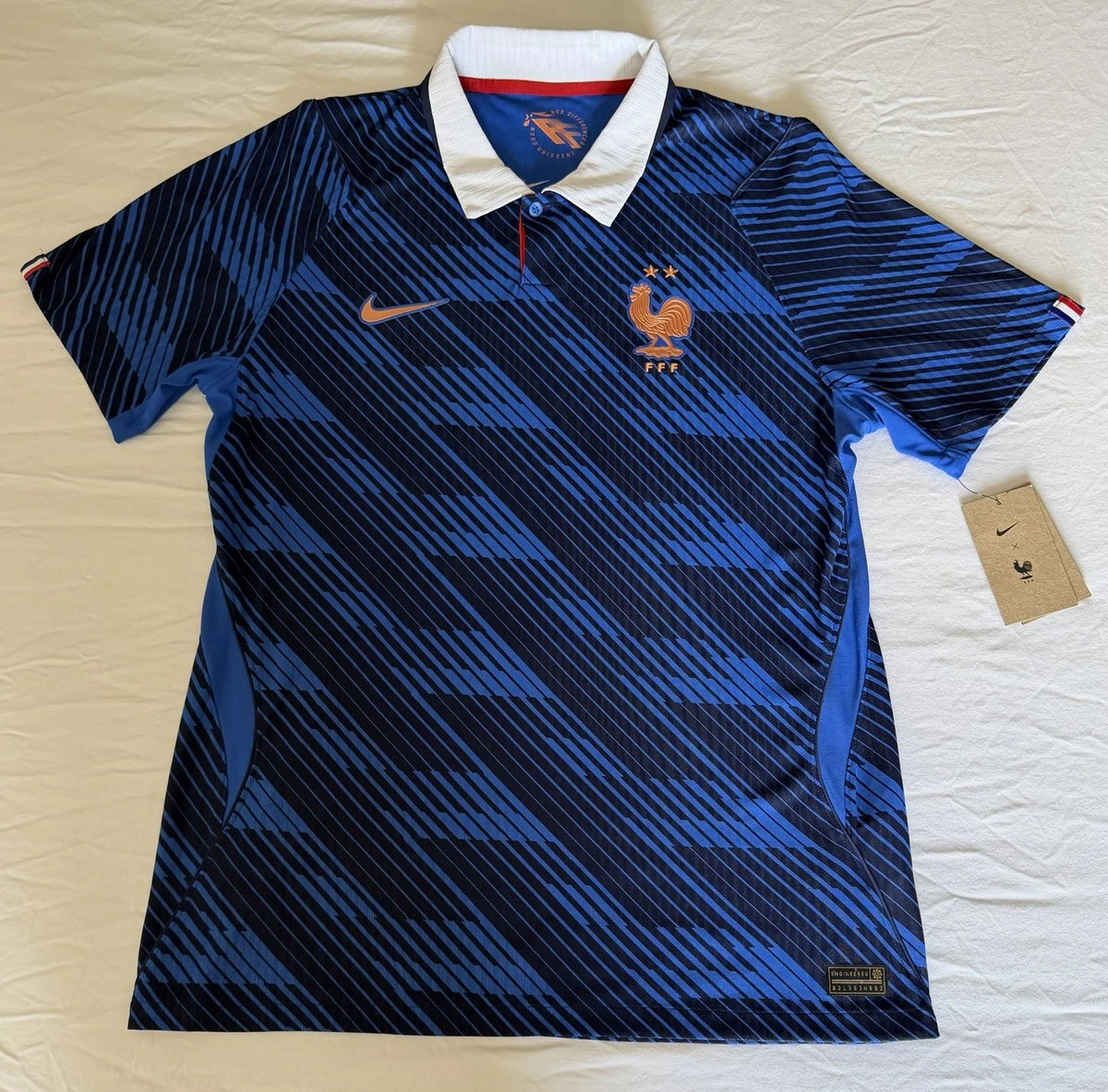 25+ Nike Size M France National Team Soccer Fan Apparel