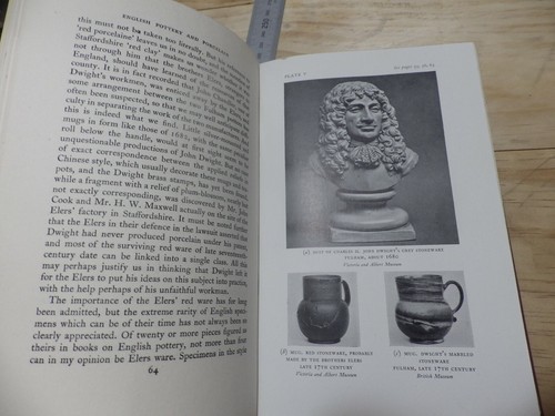 English Pottery And Porcelain - W B Honey 1952 - Picture 7 of 10