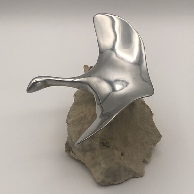 S176 ホセルトン カナダ アルミニウム彫刻 フラインググース スワン Hoselton Canada Aluminum Goose Sculpture Mounted On Quartz Rock