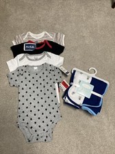 Boys 6-9 Month Lot Of Onsies And Swaddle Blankets