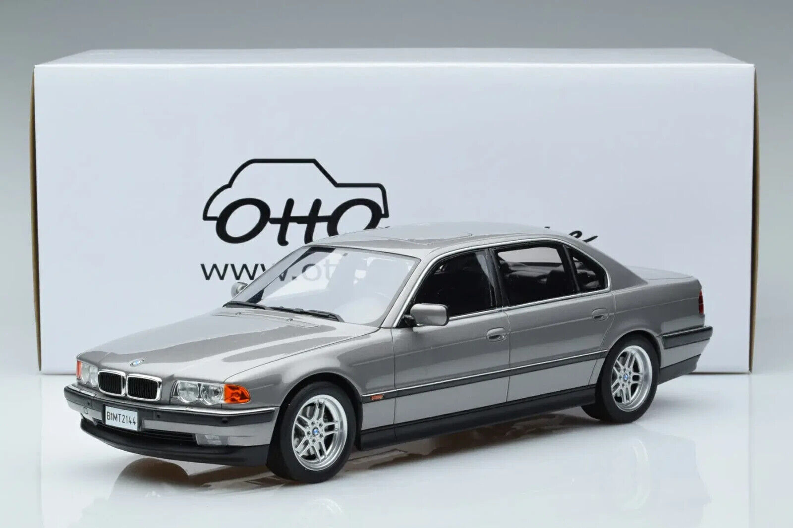 OTTO MOBILE BMW E38 750 iL Silver 1:18*Brand New Item! | eBay