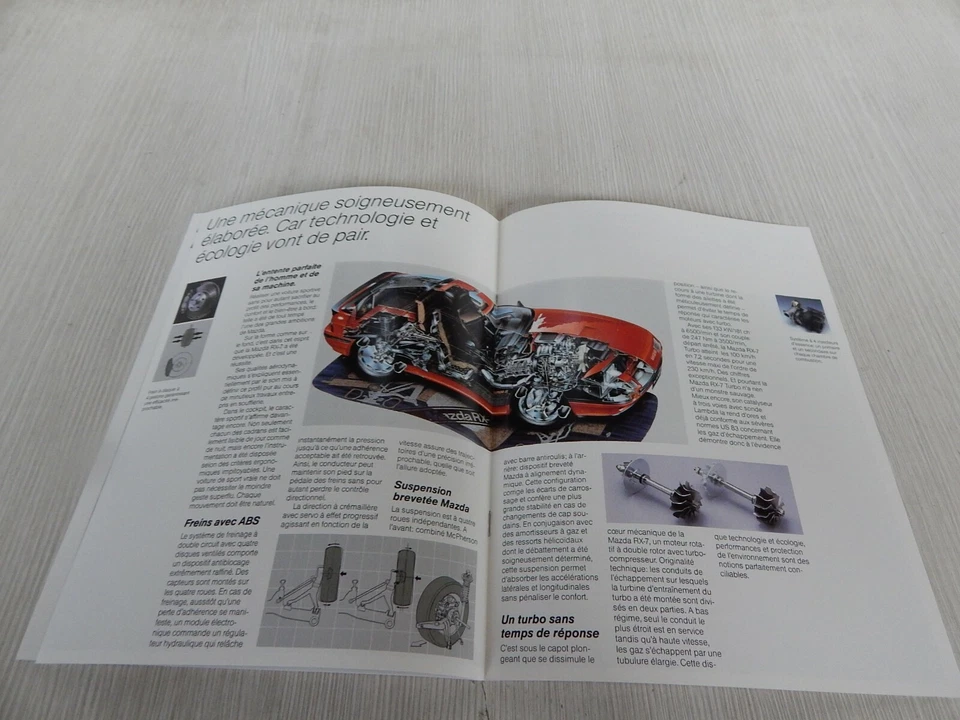 BROCHURE DEPLIANT ORIGINALE MAZDA RX-7 RX7 RX 7 TURBO LINGUA FRANCESE - Immagine 4 di 4