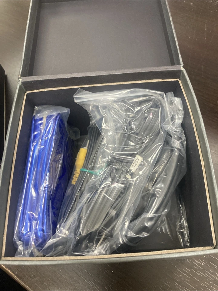 Open Box DXG Luxe Collection DXG-5C8V HD 1080P 5.0 Megapixel Camcorder - Image 4 of 4