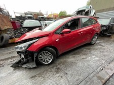 2018 KIA CEED JD ESTATE CRDI  Manual Full Car Breaking 1 x Wheel Nut Only