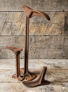 Antique 5 PC Cast Iron Cobbler Shoe Stands + Lasts 23” & 13" 1890’s