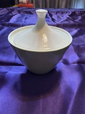 Vintage 1960’s Homer Laughlin Vogue Sugar Bowl With Lid Windemere Green