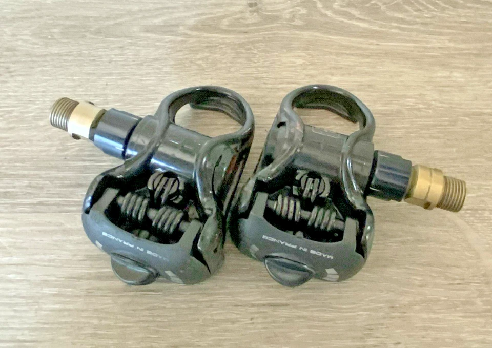 LOOK CX6 CARBON TITANIUM CLIPLESS PEDALS NO CLEATS BLACK 308 GRAMS - image 2 of 4