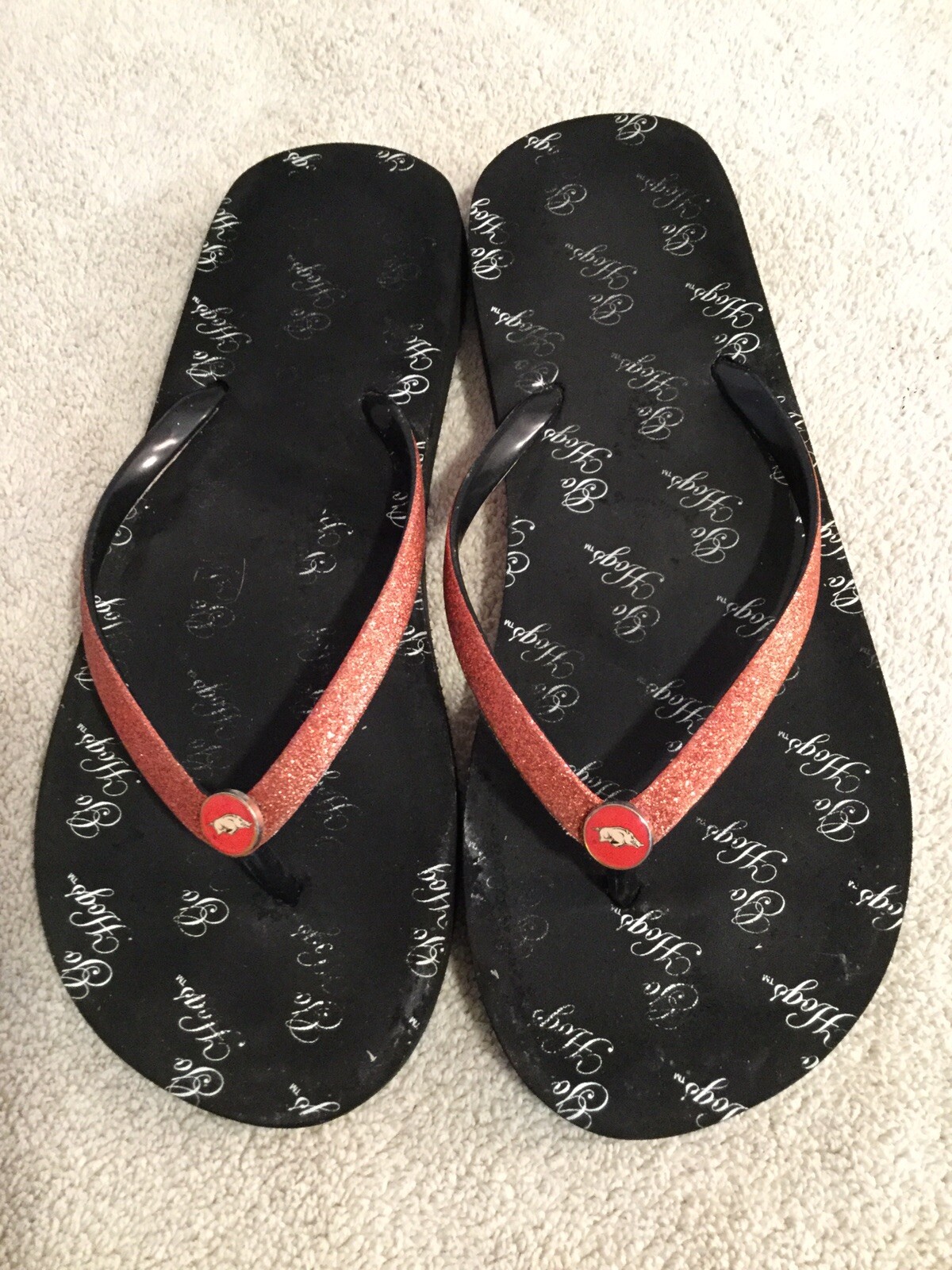 ARKANSAS RAZORBACKS Red u0026 Black Women's Flip Flops. Size 9. | eBay