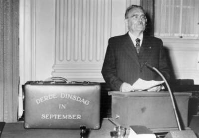 Dr W Drees Prime Minister Holland reads Budget after state open- 1956 Old Photo