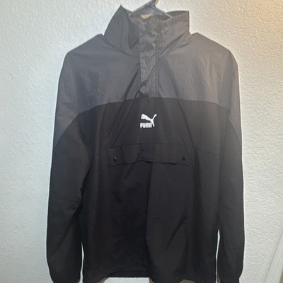 PUMA Men s Jacket Size  S