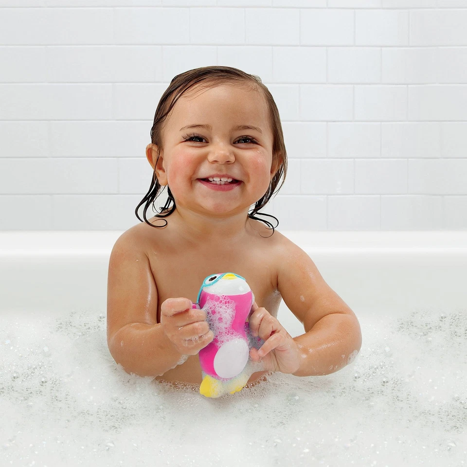 Juguete de baño de pingüino de natación para bebés ligero de cuerda divertido para niños 9 meses+ Foto 2 de 4