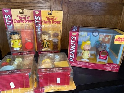 Memory Lane Peanuts Good ol  Charlie Brown Snoopy Figuren Spielset Sammlerstück