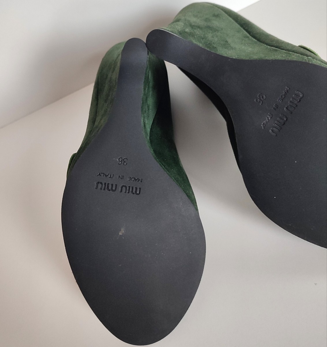 MIU MIU Wedge Pumps Green Suede Leather Floral Peoptoe