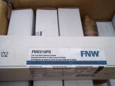 FNW  1/2"   WATER HAMMER ARRESTOR   P/N  FNWX10PD