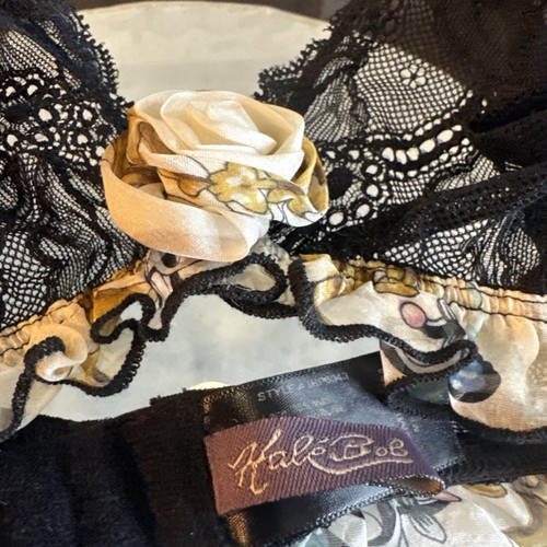 Hale Bob Los Angeles Whimsy Black Lace Floral Ruffle Boho Bralette Medium - Picture 2 of 10