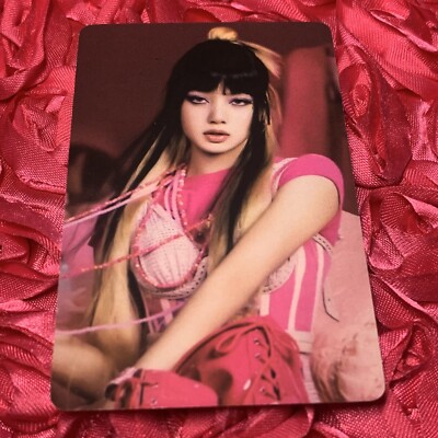 LISA Blackpink Born Pink Shutdown Edition Photocard, Fan Art Card