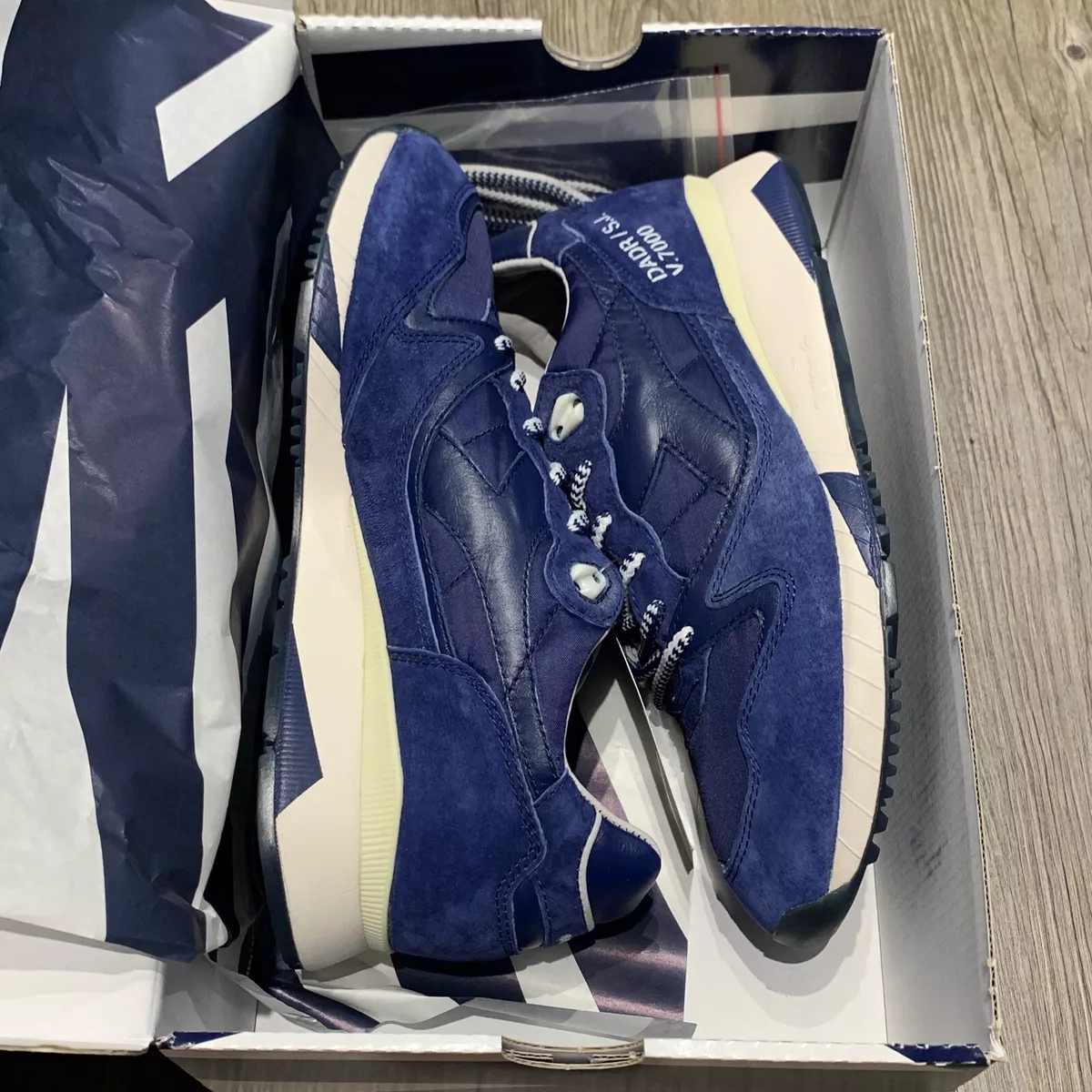 Diadora V7000 Ronnie Fieg Slam Jam US Size 9.5 Kith 60024 Saltire
