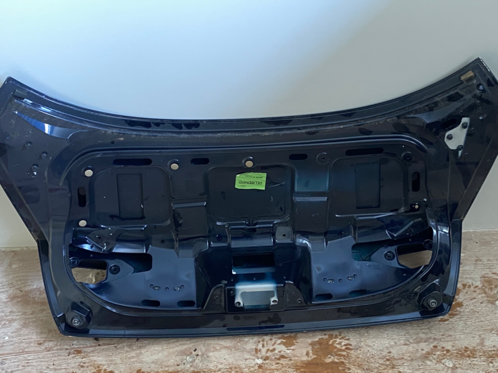 2009-2016 Maserati Granturismo Rear Trunk Lid Bonnet Cover 80562800 OEM Recon