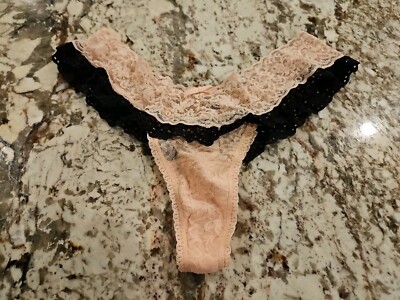 TRUE VINTAGE VICTORIA'S SECRET O/S VS LACIE SKIRTED RARE THONG PANTIES