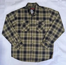 Dixxon Flannel Co. Action Flannel Mens Large Green Black Plaid Button Snap