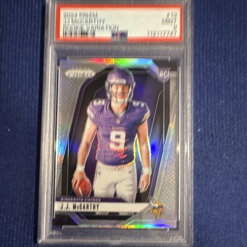 Panini 2024 Prizm J.J. McCarthy RC #132 Minnesota Vikings PSA 9 Football Card