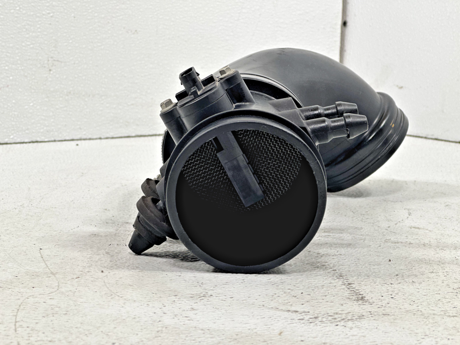2018-2021 MCLAREN 570S 600LT LEFT AIR INTAKE DUCT TUBE HOSE MASS AIR FLOW METER