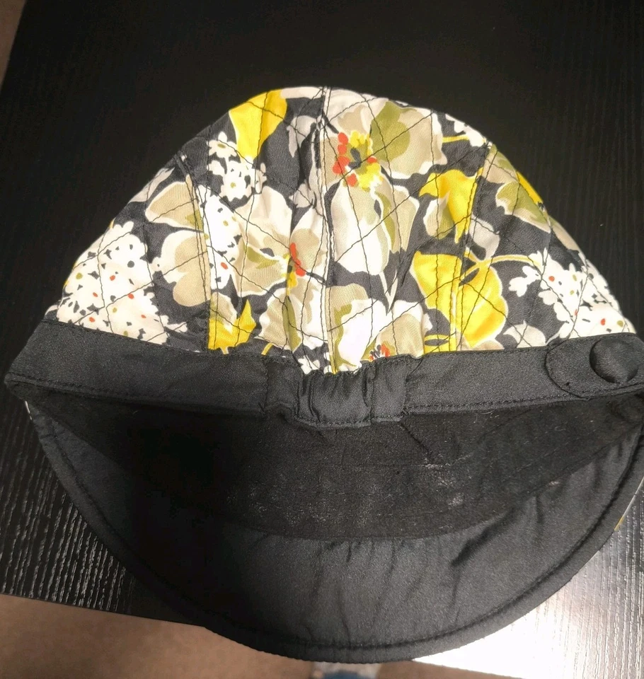 Vera Bradley Retired Dogwood News Girl Fleece Cap - Image 4 of 4