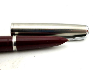 Vintage Parker 51 Fountain Pen Maroon lusraloy cap 1950s
