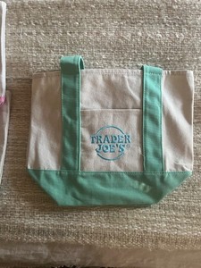 NEW TRADER JOES Mini Canvas Tote Bag PASTEL GREEN Easter 2025 LIMITED