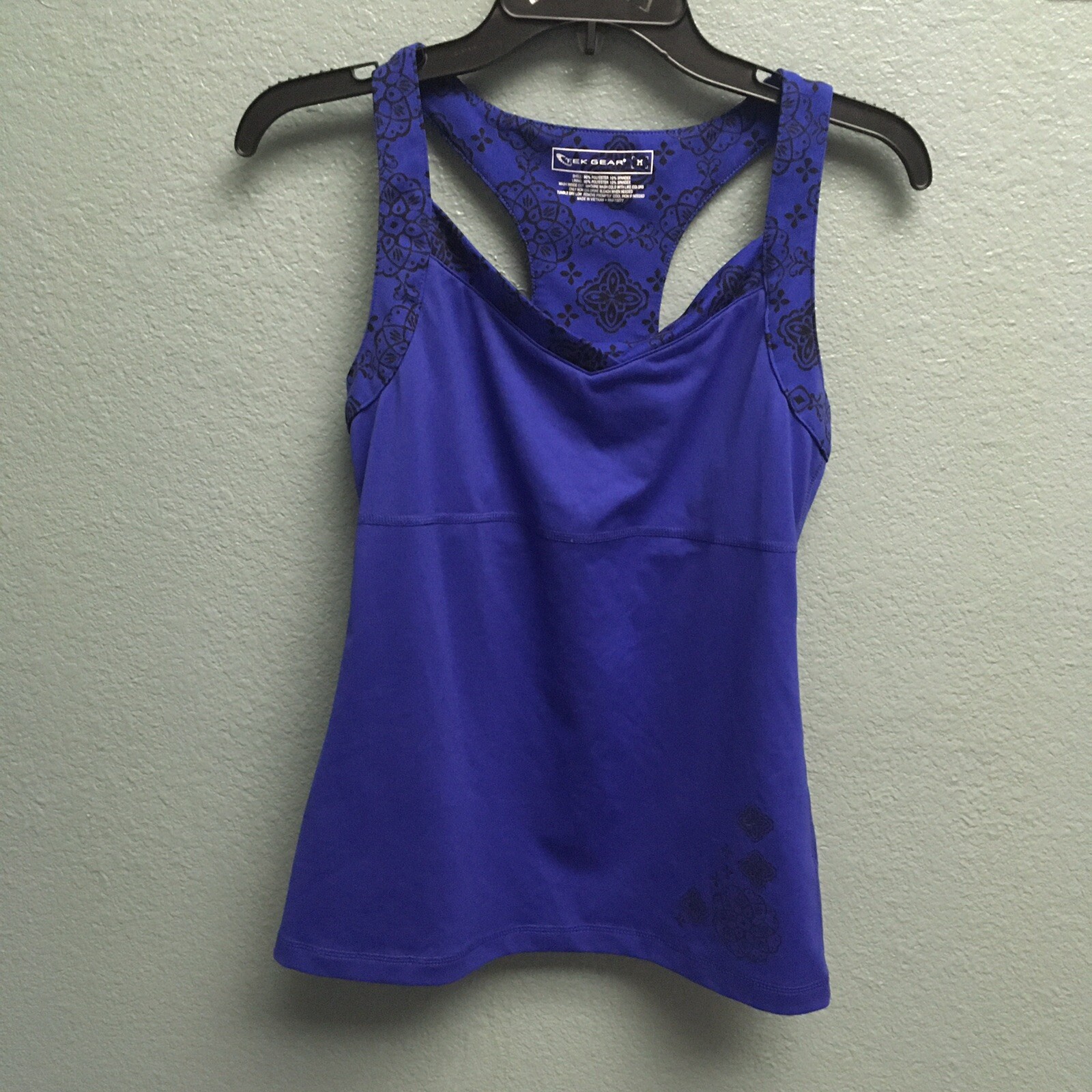 Tek Gear Women’s Medium Tennis Yoga Racerback Tank Blue Shelf Bra
