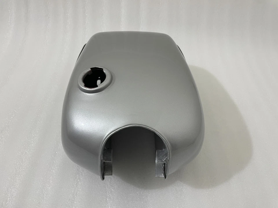 Honda CL72 CL77 (1962 - 1967) 305 Scrambler Steel Fuel Gas Tank Silver Painted - Image 4 of 4