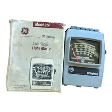 General Electric GE Model 217 Triple Range Light Meter With Case  Original Box
