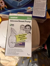 Haakaa Silicone Manual Breast Pump 160ml and Bottle Set