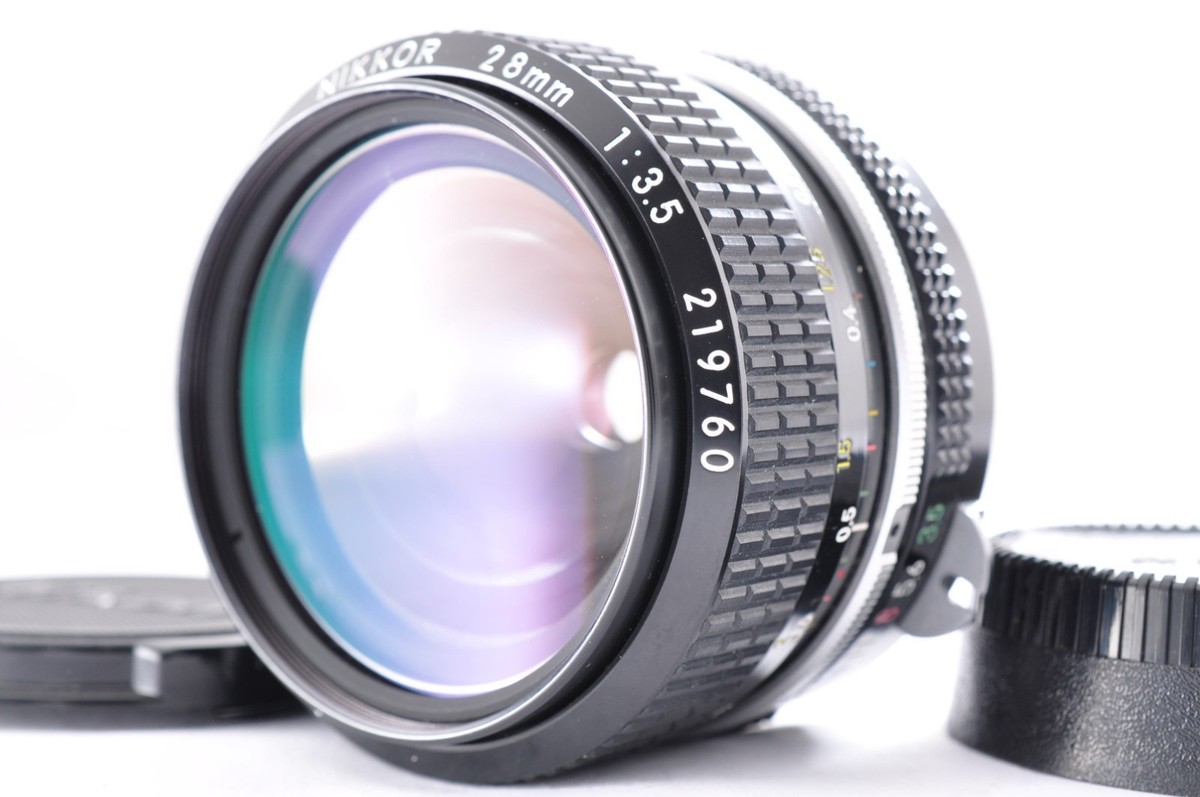 NIKKOR 28mm f/3.5 レンズ Near MINT] Nikon Nikkor 28mm f/3.5 Non-Ai MF Wide Angle Lens from