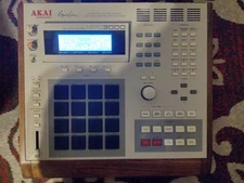 AKAI MPC3000 Vailixi 3.50 Upgraded Bright LCD And Hard Case!