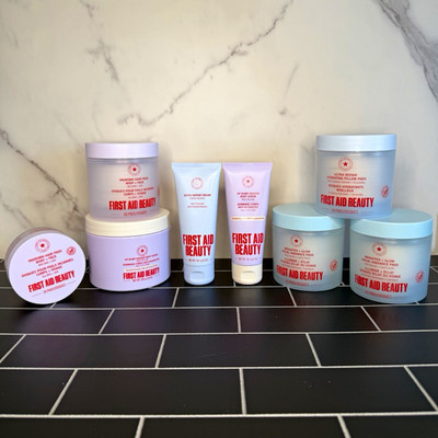 First Aid Beauty Bundle: Facial Pads x5, Bump Eraser, Repair Cream, Body Scrub