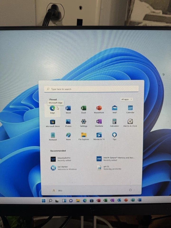 LenoThinkCentre PC desktop M920s 8thGen i7-8700  32GB DDR4 512GBSD Windows 11pro - Image 3 of 4