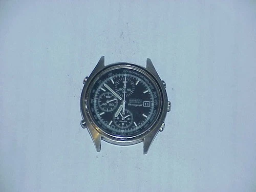 Vintage Seiko V7T32-7C60 Mens Chronograph That Is Untested And May Need Repair