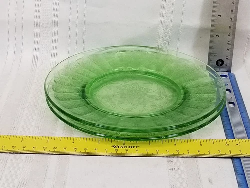 2 Jeannette Glass FLORAL Poinsettia Green Salad Plates