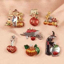 Halloween brooch Horror Ghost Wizard Hole Pumpkin Head Bat Pin Jewelry