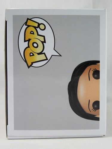 Disney Funko Pop - Pocahontas - No. 197 - Free Protector - Picture 5 of 16