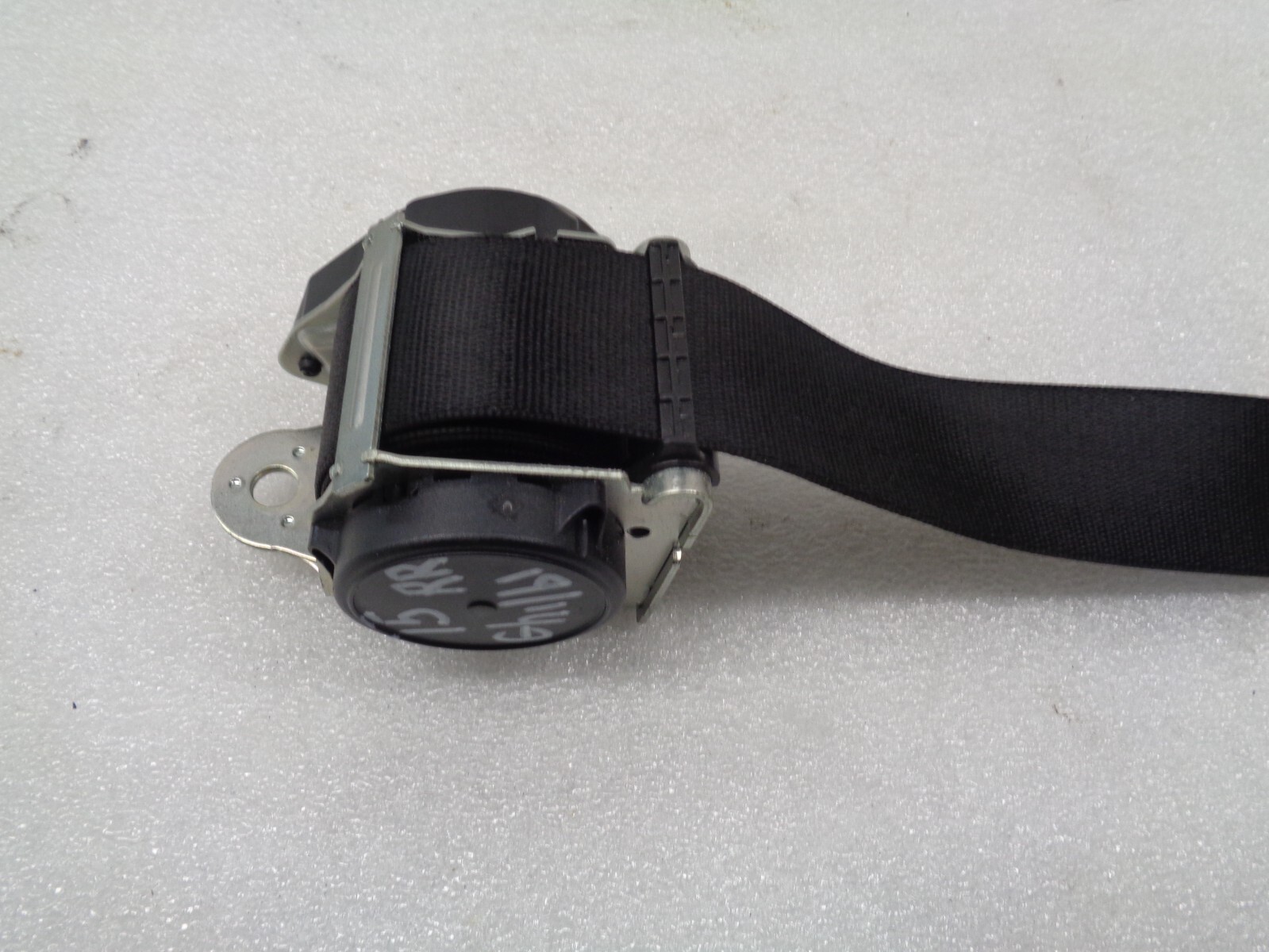 14-17 Maserati Ghibli Rear Right Side Seatbelt Seat Belt Retractor OEM AK2402100