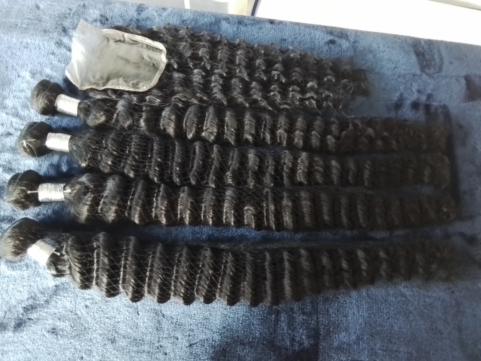 12A BRAZILIAN VIRGIN HUMAN HAIR 4BUNDLES+CLOSURE 32+32+32+32&22INCH CLOSURE 450g
