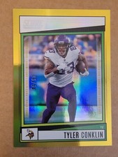 2022 Score - Gold Zone #105 Tyler Conklin /50