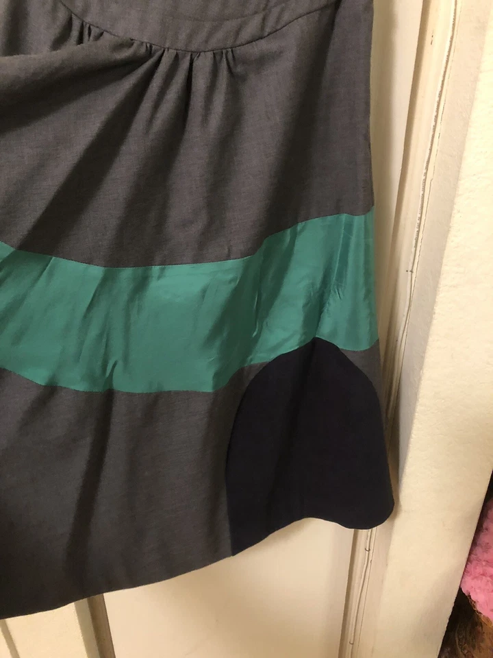 叠叠乐奇萨托羊毛真丝灰色半身裙,尺寸 2 — 第 4/4 张图片