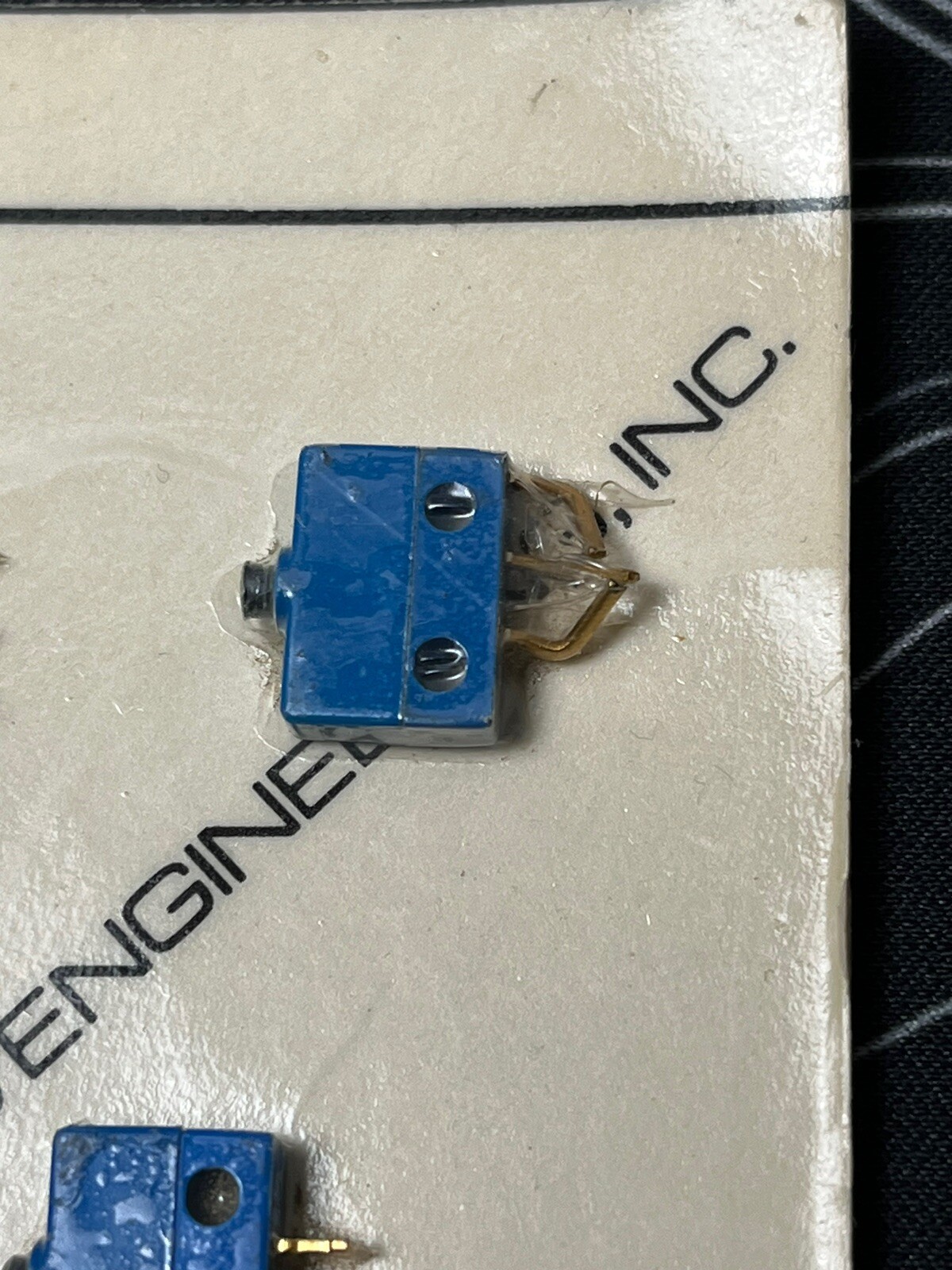 Picture 4 of 6