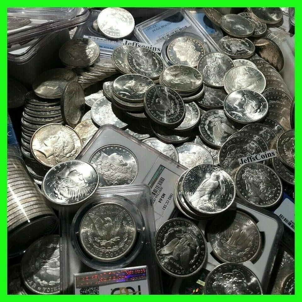 ✯ MIXED DATE ✯ UNCIRCULATED BU MORGAN/PEACE SILVER DOLLARS ✯ FROM BANK BAG ROLL - Image 2 of 4