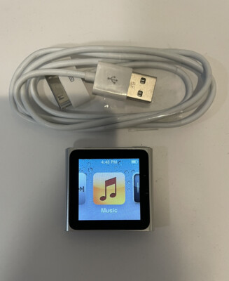 iPod nano 8GB Silver アイパッド　ナノ　シルバー アップル Apple iPod nano 3rd Generation Silver (8GB) Excellent Refurbished