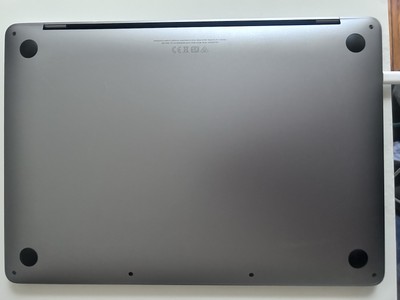 MacBookPro 2022 M2 8GB 256GB シルバー Amazon.com: 2022 Apple MacBook Pro with Apple M2 chip (13