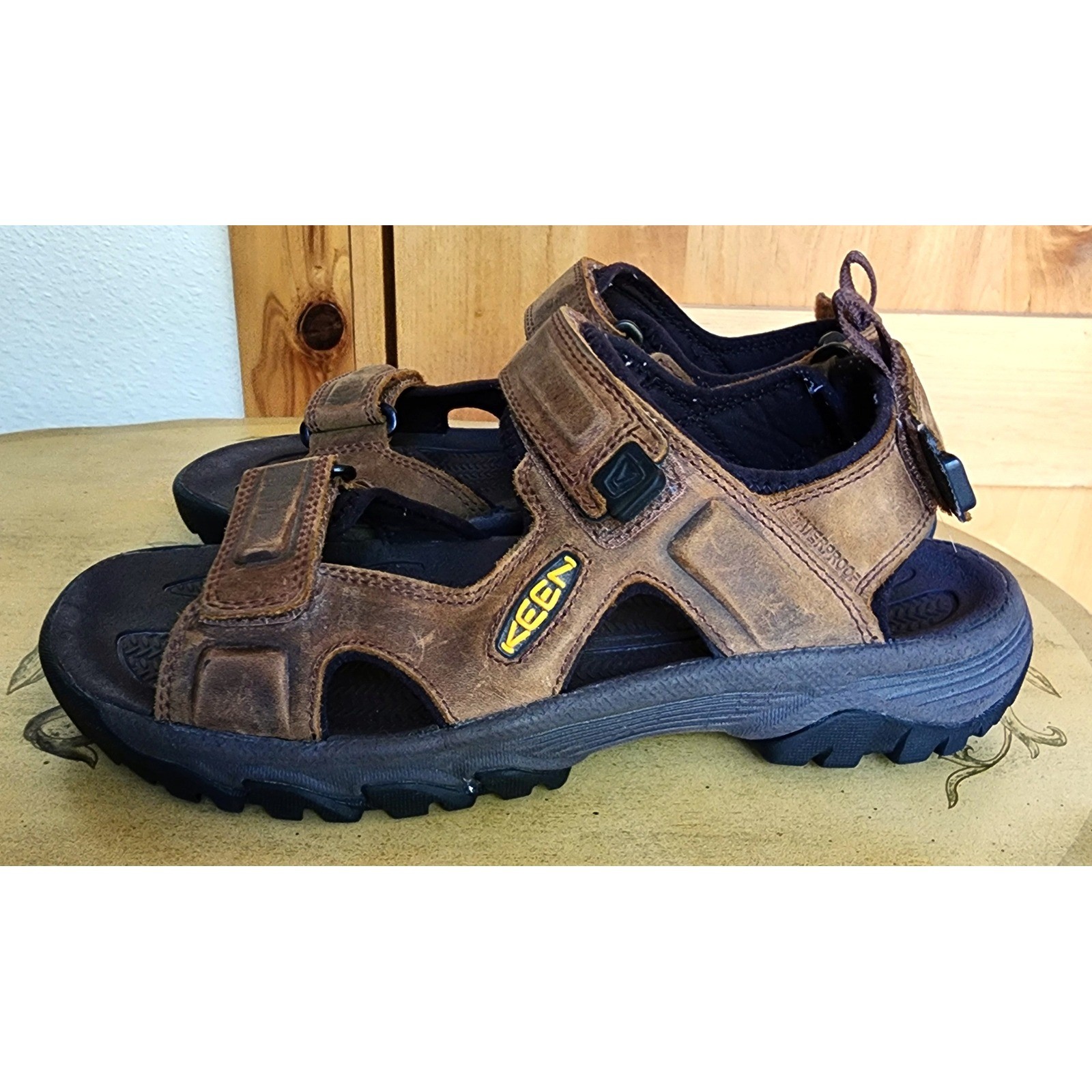 Keen Targhee III Sz 8 Brown Leather Waterproof Hiking Sandals 1022423 Camping image 2